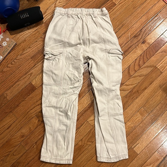 White Cargo with Brown stitching - Picture 4 of 4